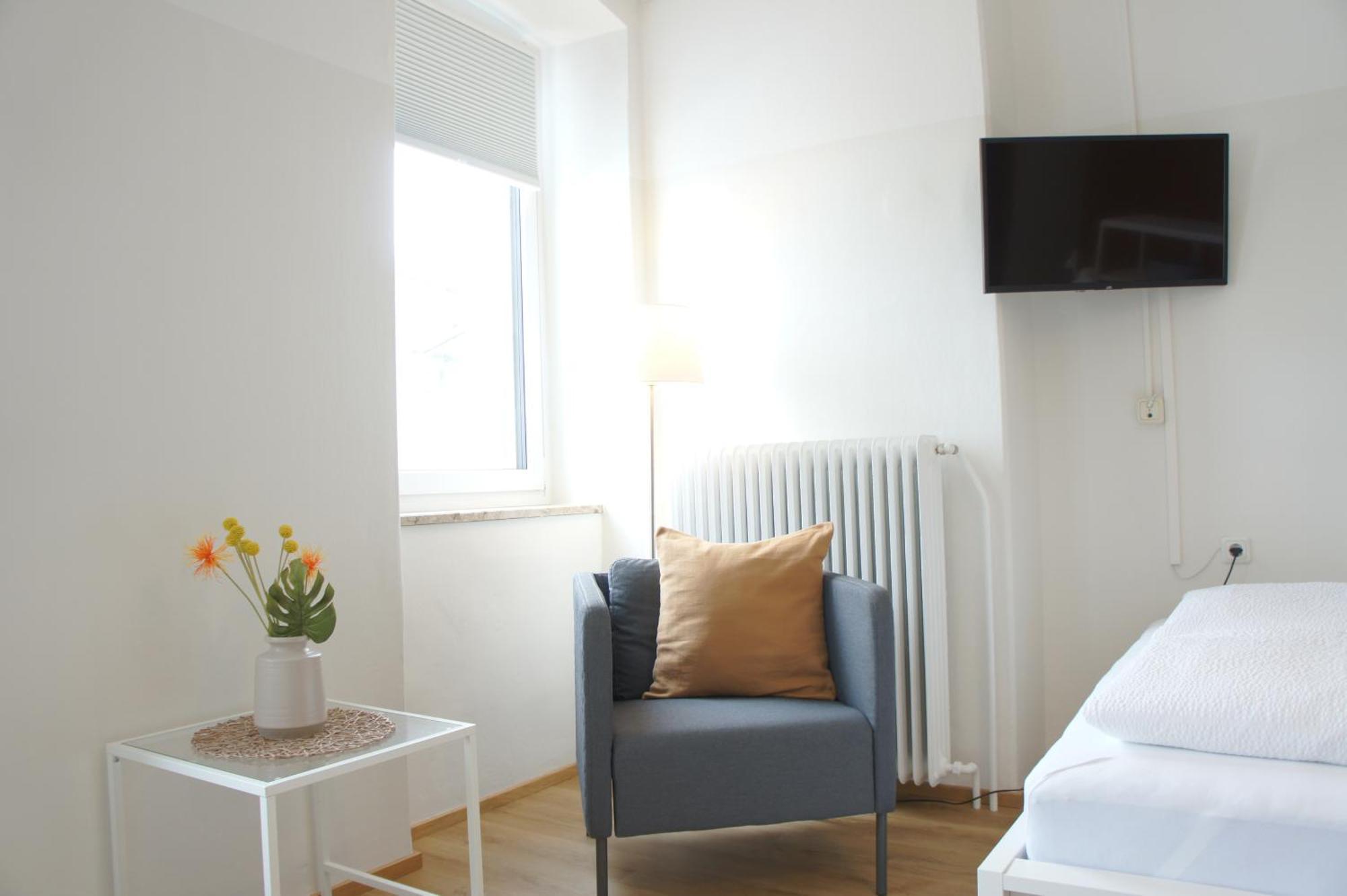 Schwarzacherhof Pension & Apartments Schwarzach im Pongau Room photo